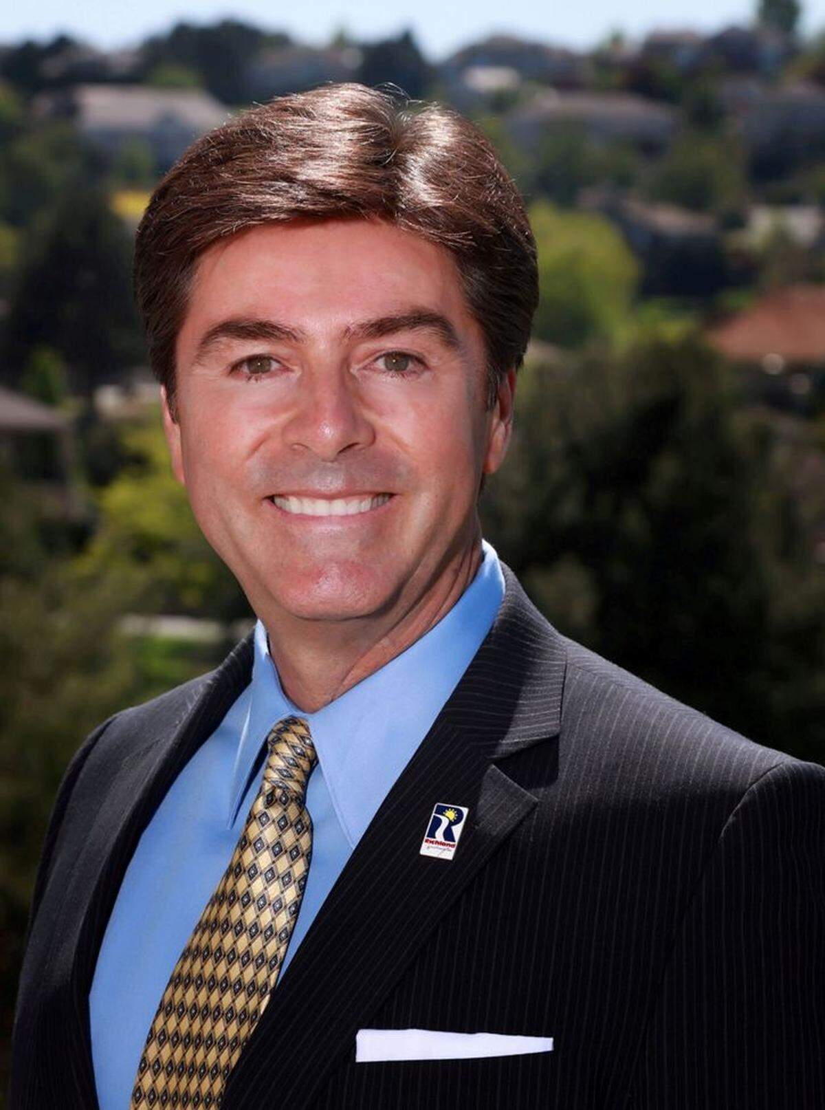 Michael Alvarez